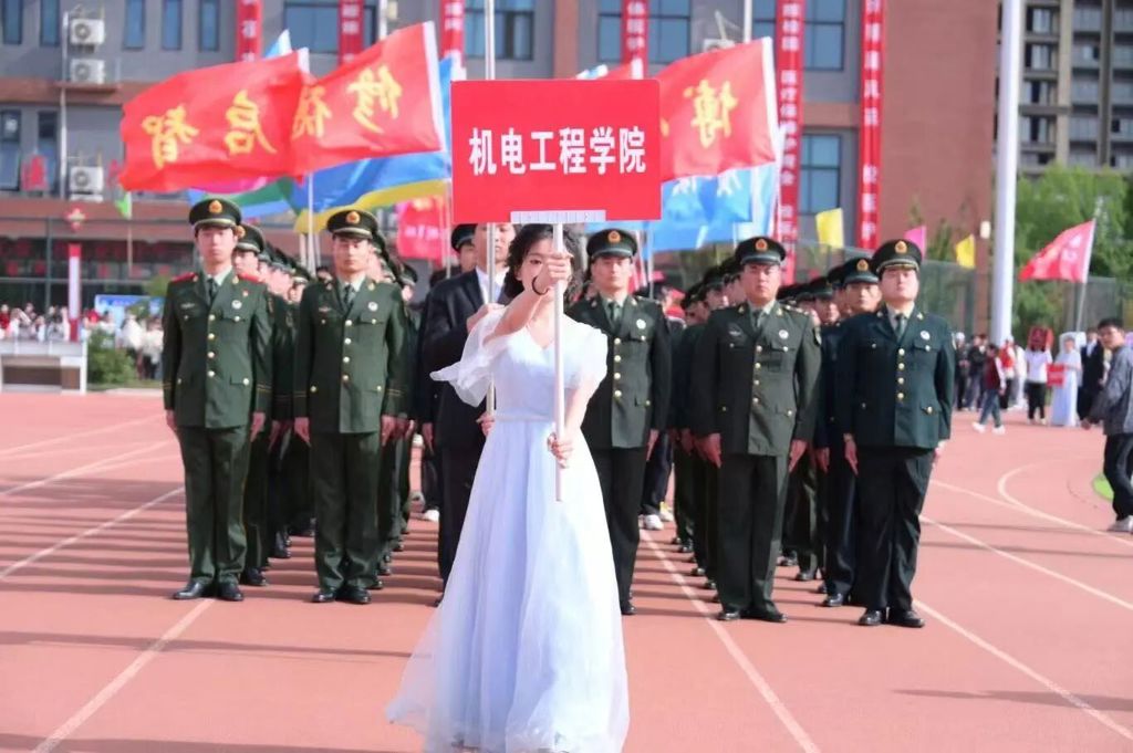 d7d1f1bb9a5930638163de94f00f3ae9.jpg d7d1f1bb9a5930638163de94f00f3ae9.jpg